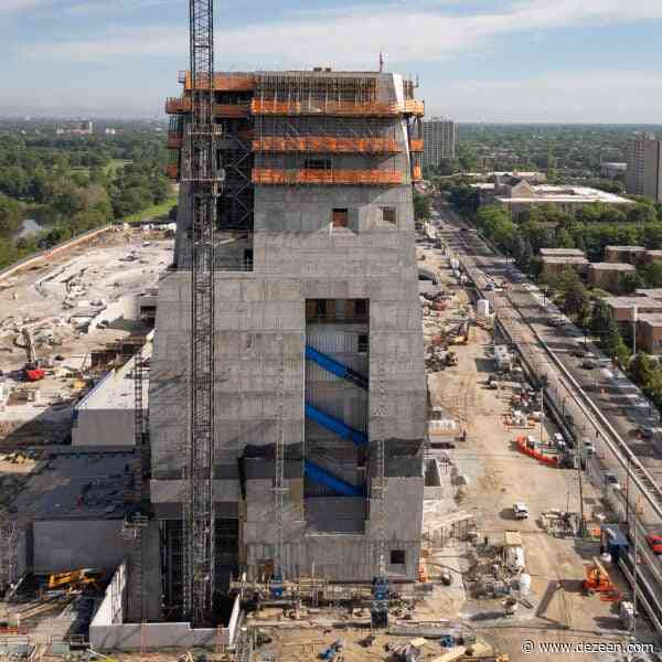 Museum at Obama Presidential Center in Chicago tops out