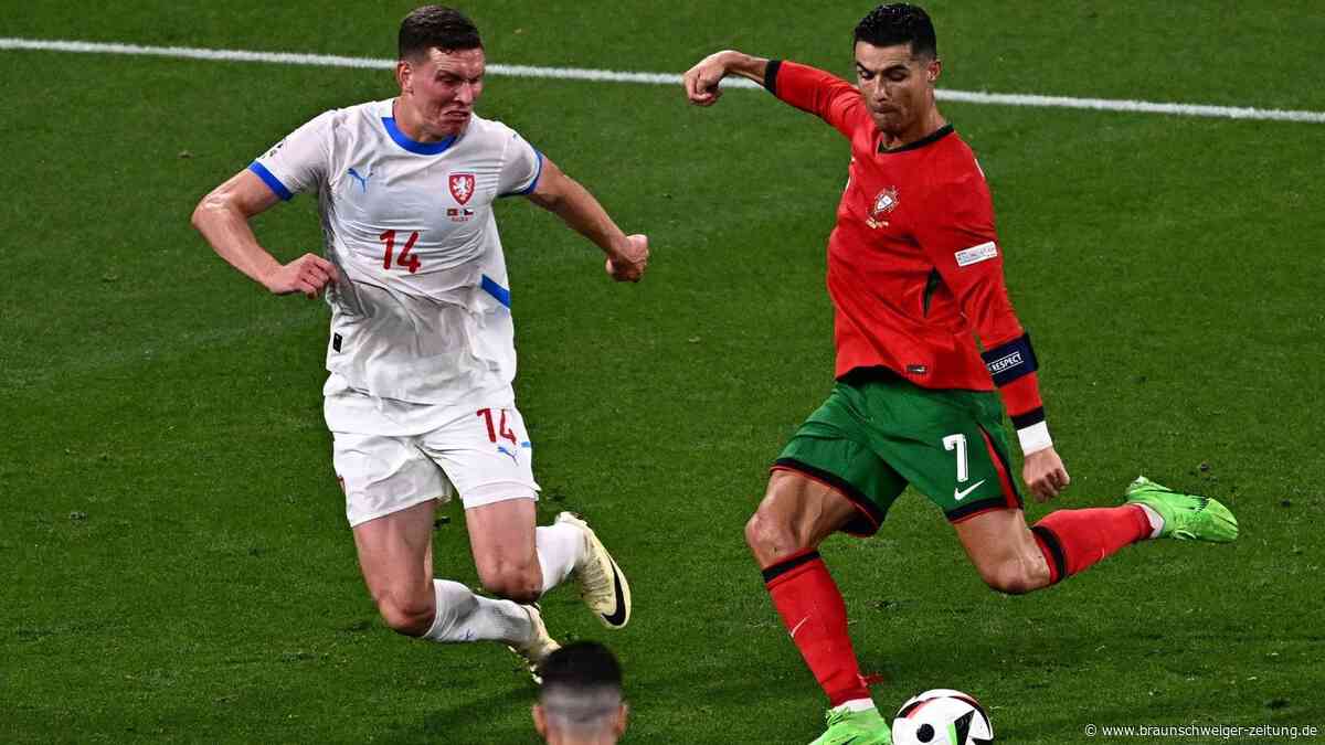 Live! 0:0 zur Halbzeit: Portugal gegen Tschechien