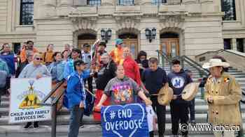 'Every step was a prayer': First Nation members walk to raise awareness about drug toxicity