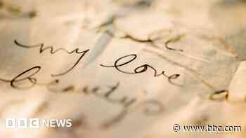 Gay WW2 lovers' letters inspire exhibition plea