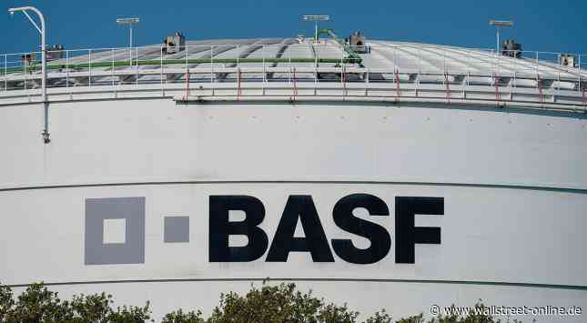 ANALYSE-FLASH: UBS senkt Ziel für BASF auf 58 Euro - 'Buy'