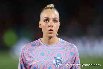🚨 Barcelona Femení sign England goalkeeper Ellie Roebuck