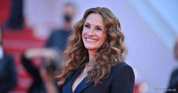 Julia Roberts shares rare photo that proves she hasn’t aged in 17 years