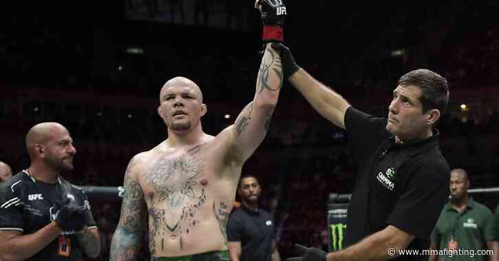 Morning Report: Anthony Smith says title shot against Alex Pereira ‘lines up’ with UFC 303 wins