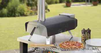 Shoppers rush to buy 'brilliant' outdoor pizza oven as price drops to £190 below Ooni
