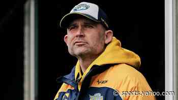 Rhinos head coach Smith leaves by mutual consent