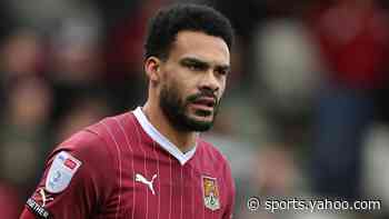 Centre-back Willis signs new Northampton contract