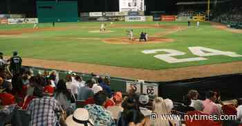 At Rickwood Field, Willie Mays Is the Star of the Show, One More Time