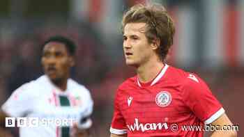 MK Dons sign midfielder Leigh from Accrington