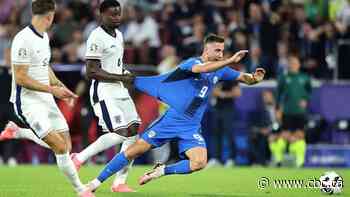 England tops group and Slovenia also advances at Euro after scoreless draw