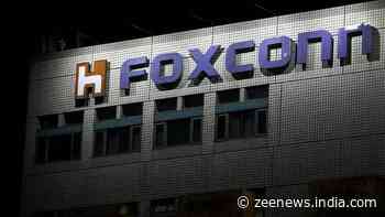 No Jobs for Married Women In iPhone Factory In India? Foxconn Faces Discrimination Claims