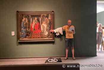 Geen straf voor man die zich vastkleefde aan werk van Van Eyck