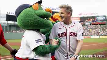 WATCH: Gordon Ramsay throws out first pitch at Boston Red Sox game