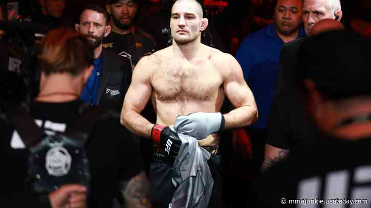 Sean Strickland not interested in fighting Robert Whittaker, 'will wait' for UFC title shot