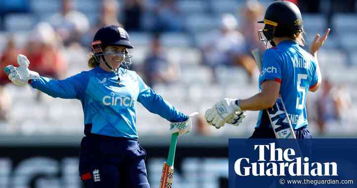 Tammy Beaumont hits quickfire 76 as England thrash New Zealand in first ODI