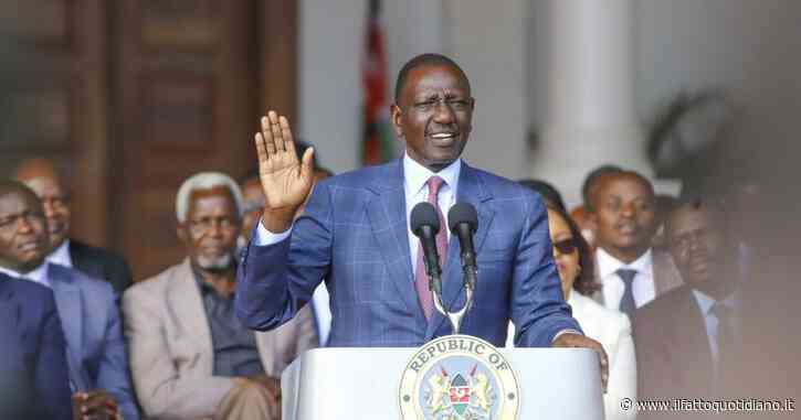 Kenya, il presidente Ruto torna sui suoi passi dopo l’assalto al Parlamento. Ritirata la legge finanziaria: “Ascolteremo la voce dei cittadini”