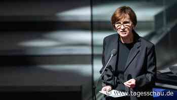 Stark-Watzinger weist Vorwürfe zu Fördergeldern im Bundestag zurück