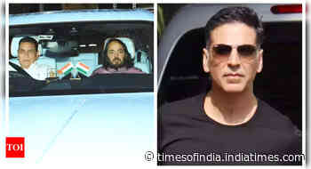 Anant at Akshay's house to extend wedding invitation