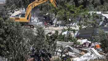 40 Dorfbewohner obdachlos: Israelische Bulldozer reißen Häuser im Westjordanland ab