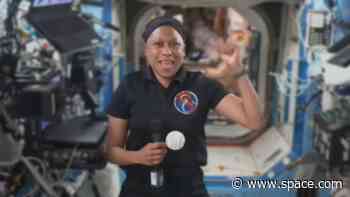 NASA astronaut gives tips to Baseball Hall of Fame from ISS (video)