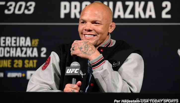 Anthony Smith rips light heavyweights for declining to fight him at UFC 303