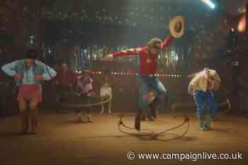 Foxy Bingo and Neverland get country dancing in ‘rootin’ tootin’ spot