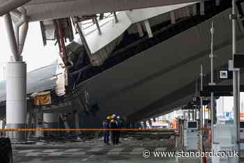 One dead and eight injured as roof collapses at New Delhi airport during monsoon rains