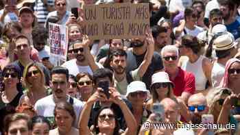 Auch Málaga protestiert gegen Massentourismus