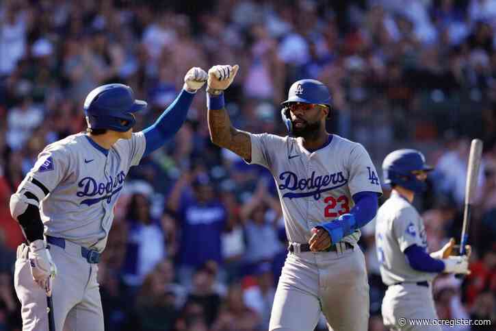 Dodgers explode for seven runs in 11th inning to beat Giants