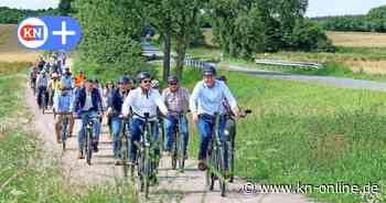Radweg eingeweiht: Sicher im Sattel zwischen Holzbunge und dem Kanal