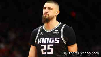 Report: Len intends to sign one-year, $3.3M Kings contract