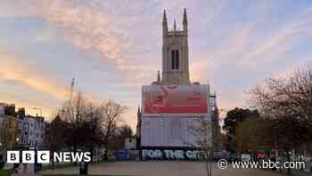 Church scaffolding to stay despite removal claims