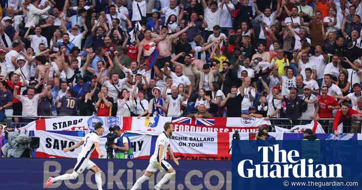 Jeers turn to cheers as happy England fans call truce with Gareth Southgate