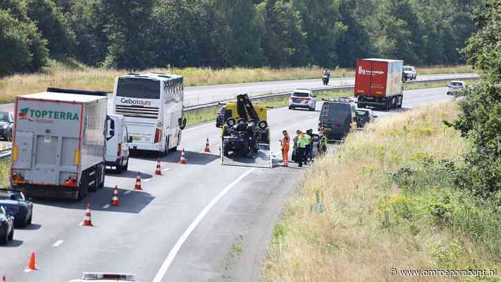 112-nieuws: quad gebotst op snelweg • auto op de kop na botsing