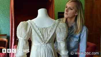 Exhibition showcases 200-year-old Regency fashions