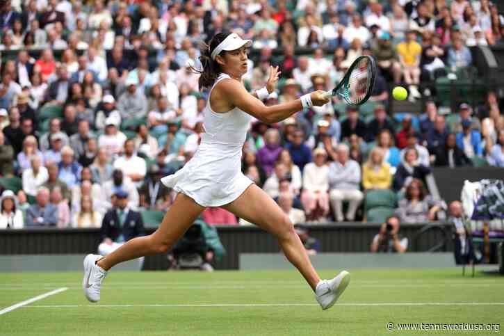 Wimbledon: Emma Raducanu struggles but fends off lucky loser for winning return