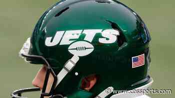 Ex-Jets employee suing the team over a throwback logo that he designed, per report