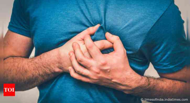 6 silent symptoms that show days before a heart attack