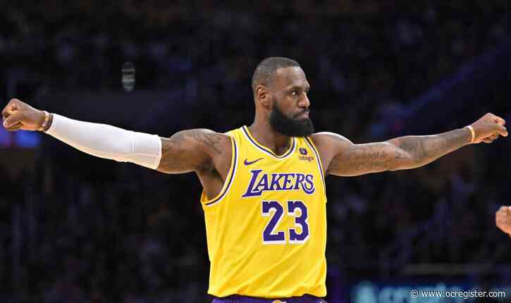 LeBron James to re-sign with Lakers for reported 2-year, $104 million deal