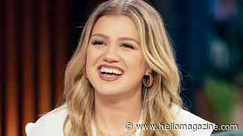 Kelly Clarkson commands attention in leather mini skirt and the ultimate knee-high boots
