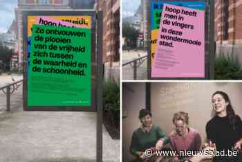 Stadsdichters nemen Antwerpen over met poëtische billboards: “Vier gedichten die u niks wijs willen maken, omdat u niks wijs laten maken nu meer dan ooit belangrijk is”