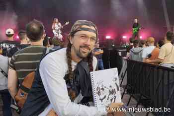 Heb jij hem al gespot? Amerikaanse kunstenaar Brian maakt live tekeningen van zingende artiesten op Rock Werchter