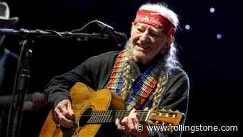 God Bless America, Willie Nelson’s Back Onstage for 4th of July Concert