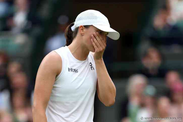 Wimbledon: Iga Swiatek suffers absolutely shocking collapse and gets bounced in 3R