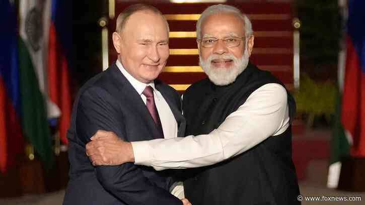 Indian PM Modi visits Russia visit for first time since start of Ukraine war
