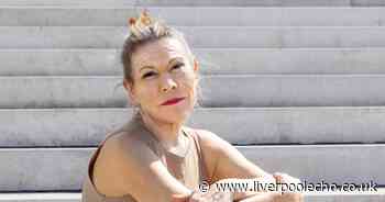Tina Malone supported as she struggles to leave her house