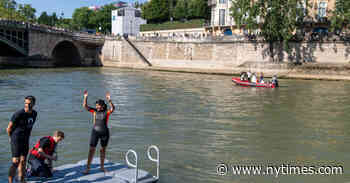 Paris Mayor Swims in Beautified Seine Ahead of Olympic Games