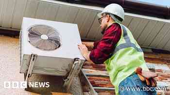 Make electricity cheaper to boost heat pumps - climate advisers