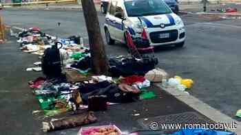 Porta Maggiore: vendevano ciarpame recuperato dalla spazzatura, gli agenti sequestrano 20 quintali di merce