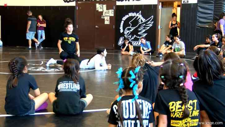 Volcano Vista hosts first-ever all-girls wrestling camp